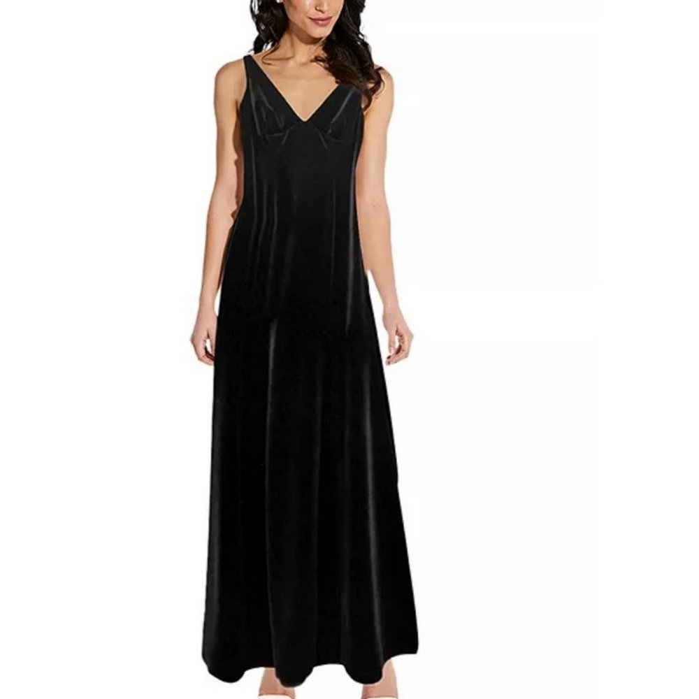 NWT Adrianna Papell women's velvet Trumpet Gown